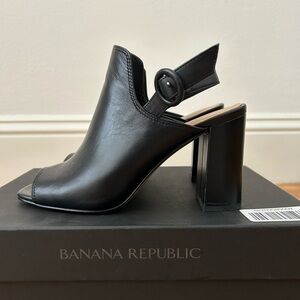 Banana Republic Black Leather Heeled Mules
